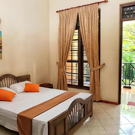 Mahaweli View Bungalow Канди Экстерьер фото
